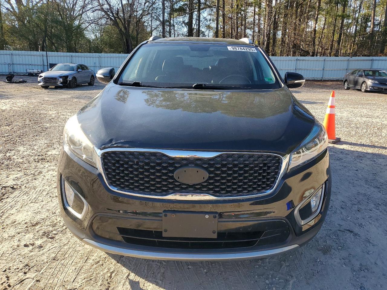 2016 KIA SORENTO