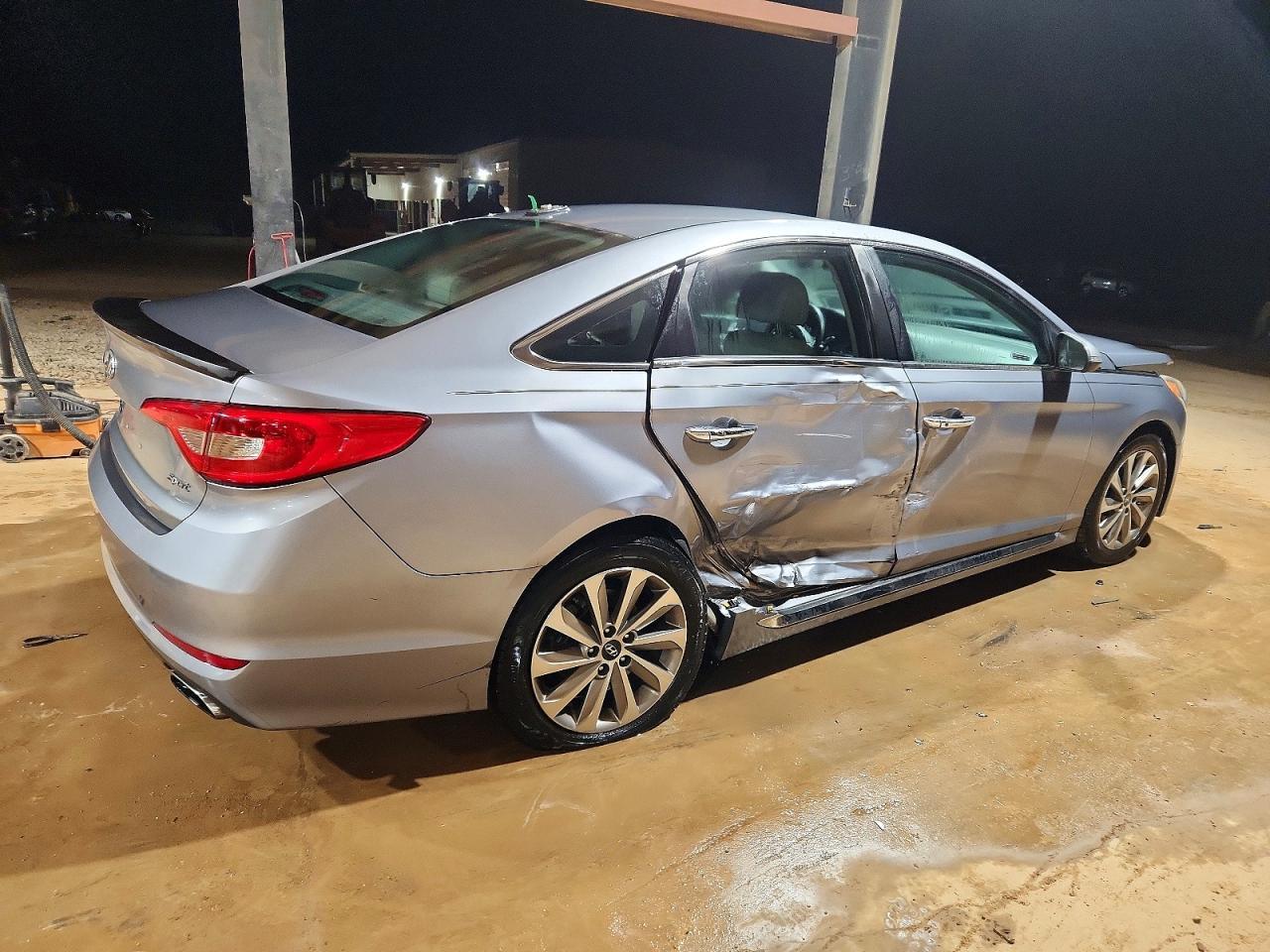 2016 HYUNDAI SONATA