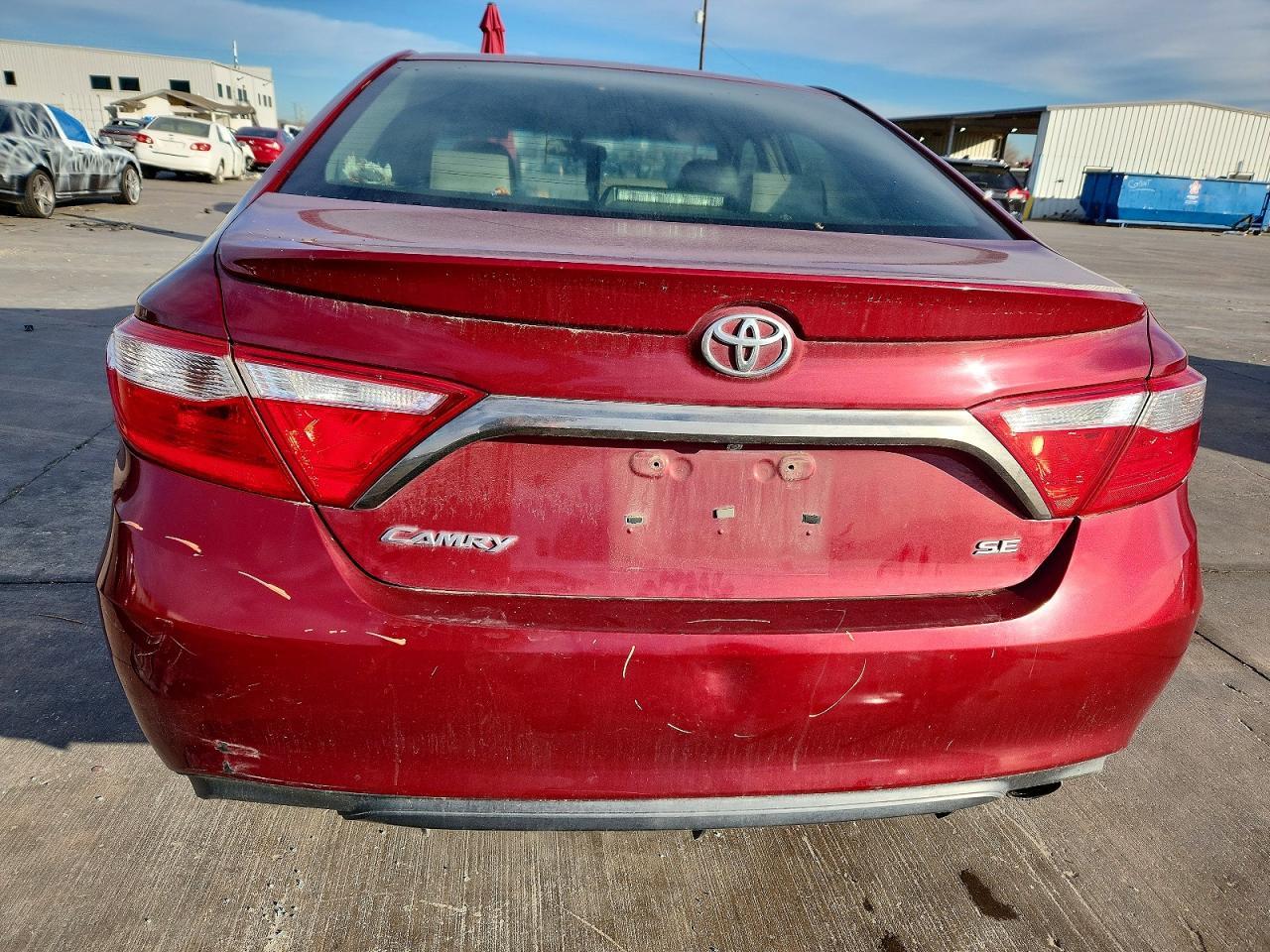 2017 TOYOTA CAMRY