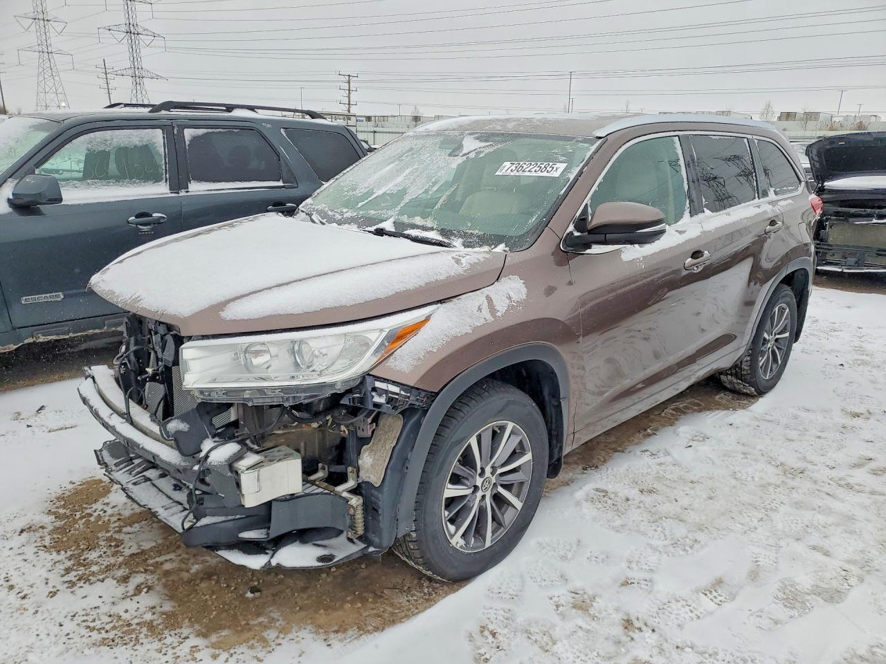 2017 TOYOTA HIGHLANDER