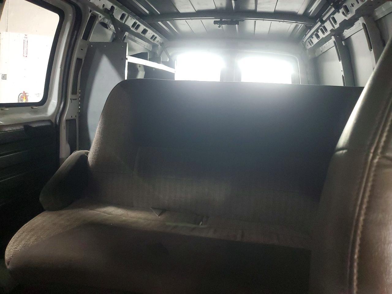 2017 CHEVROLET EXPRESS 2500