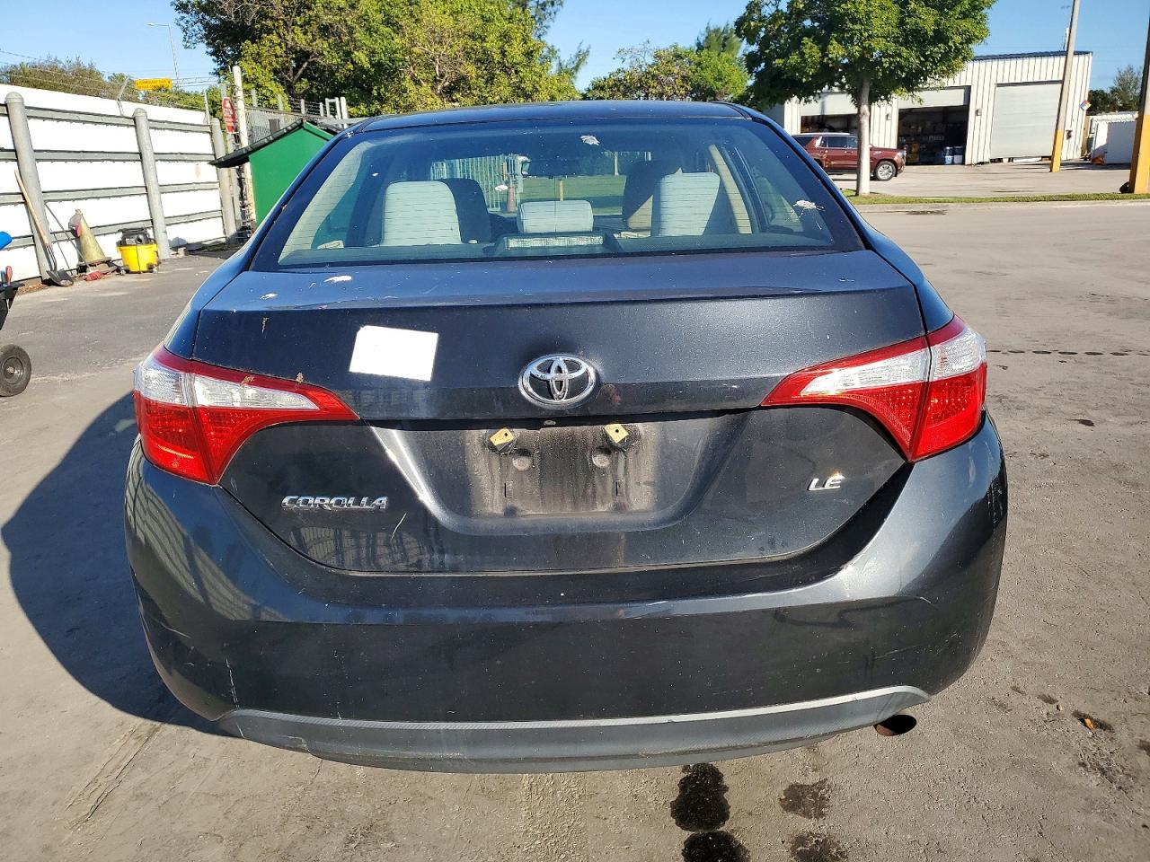 2016 TOYOTA COROLLA