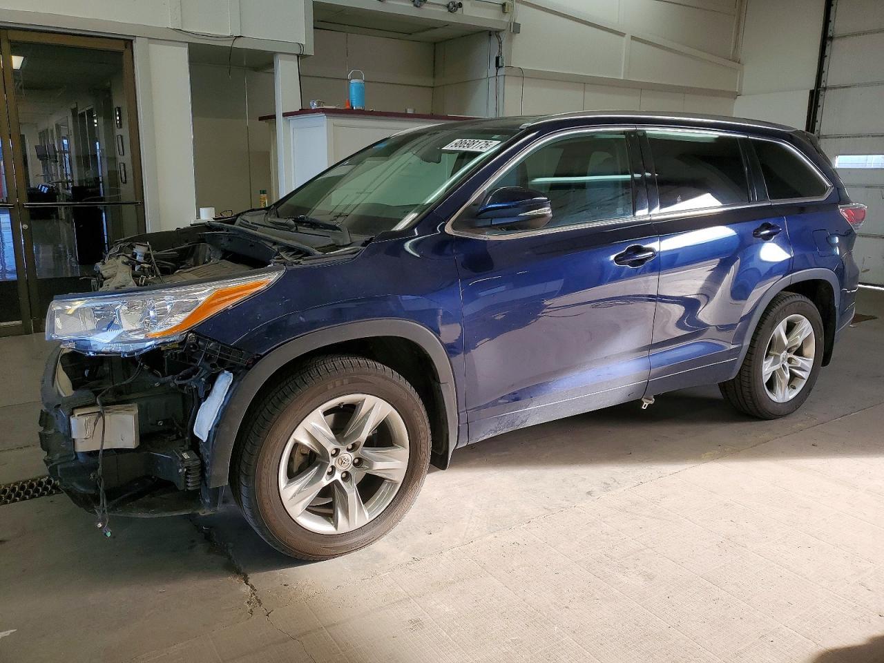 2014 TOYOTA HIGHLANDER