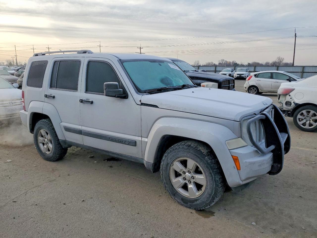 2012 JEEP Liberty