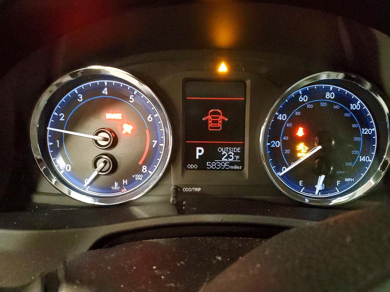 2017 TOYOTA COROLLA