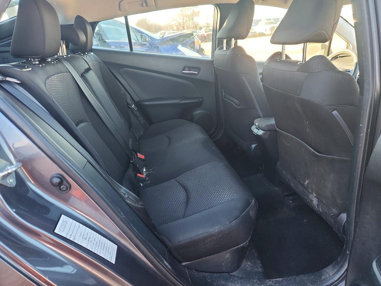 2022 TOYOTA PRIUS