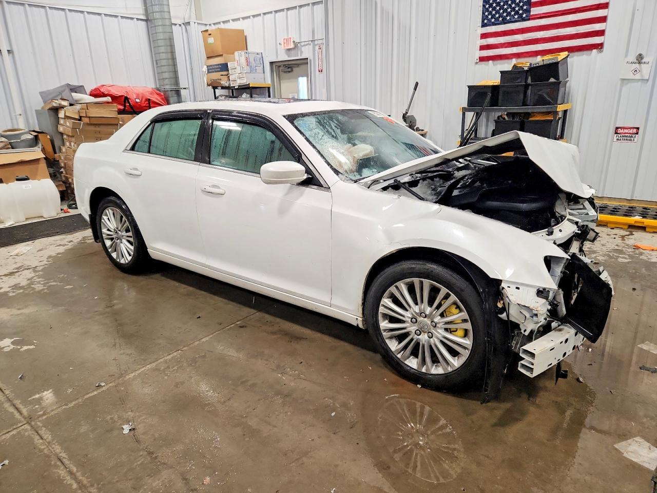 2013 CHRYSLER 300