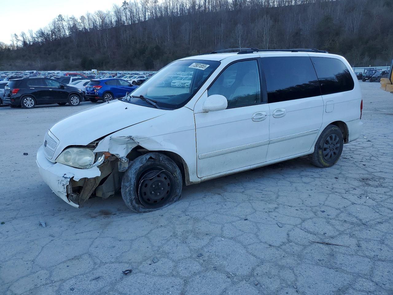 2005 KIA SEDONA
