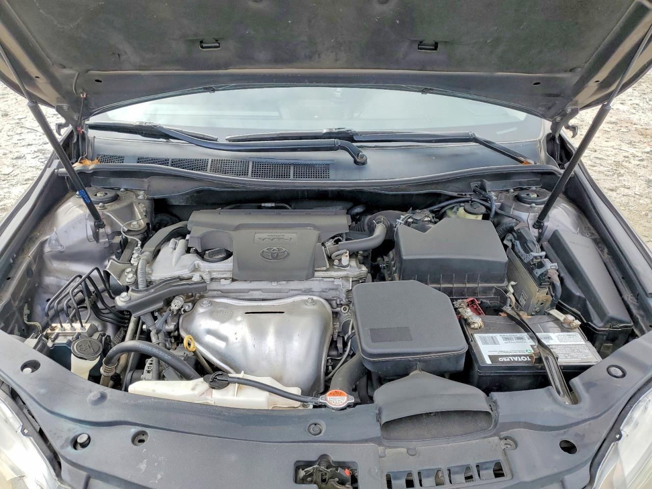 2016 TOYOTA CAMRY