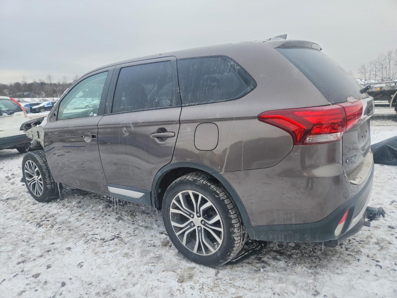 2018 MITSUBISHI outlander