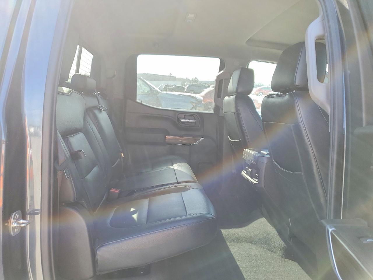 2021 CHEVROLET Silverado