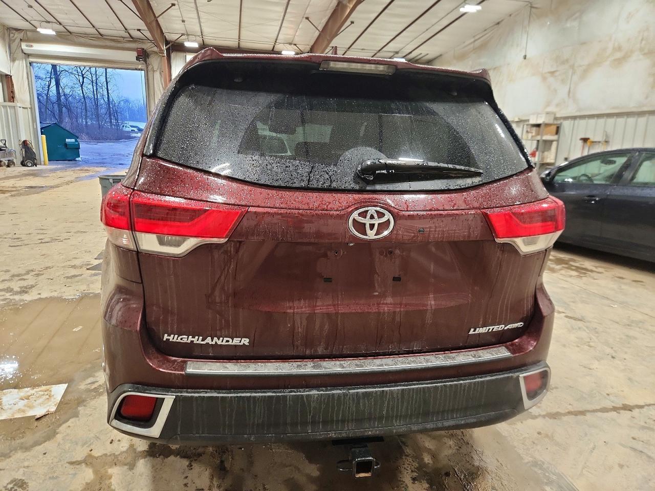 2019 TOYOTA HIGHLANDER