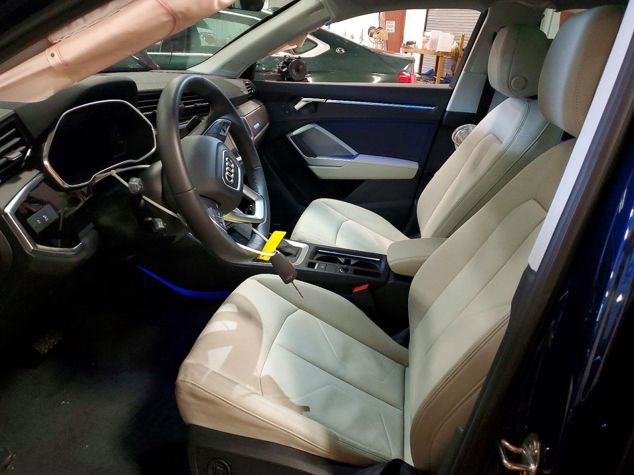 2025 AUDI Q3