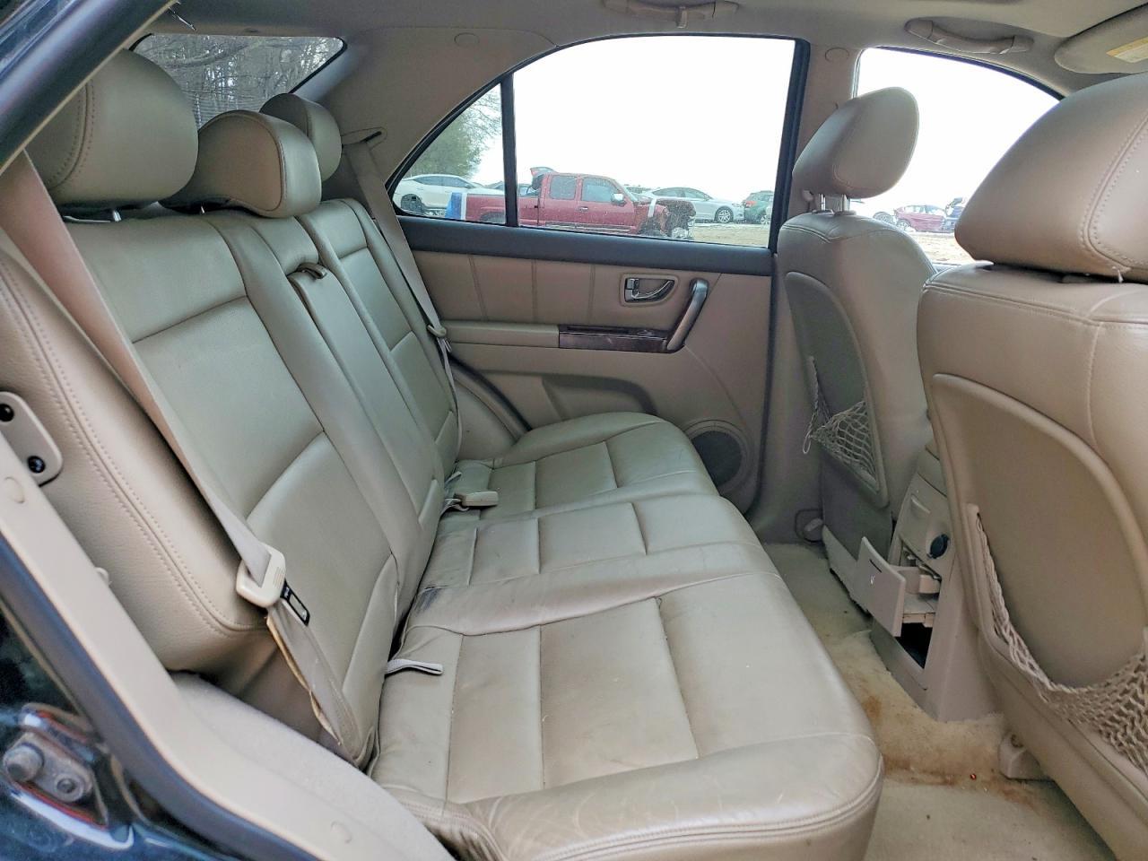 2005 KIA SORENTO