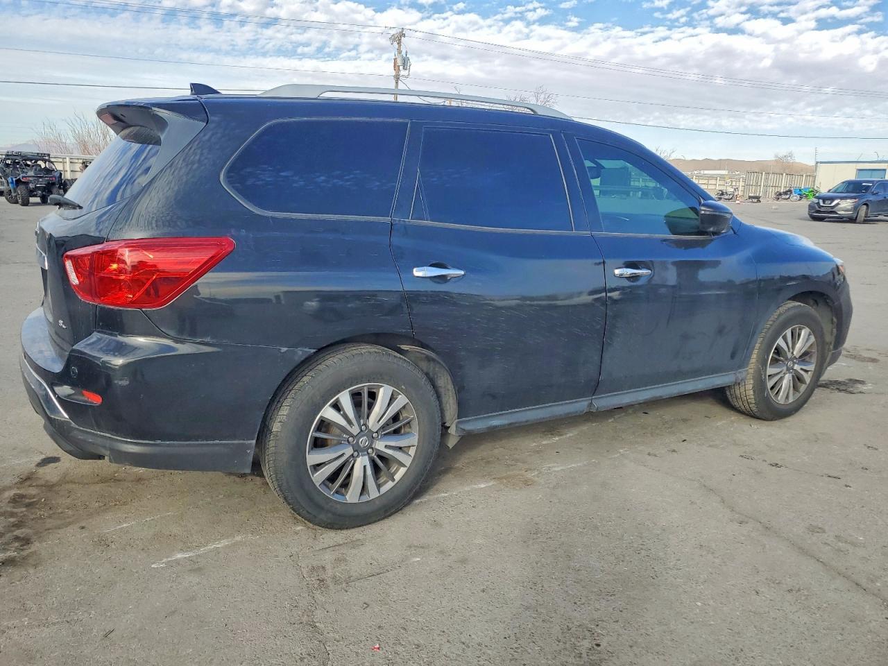 2019 NISSAN PATHFINDER