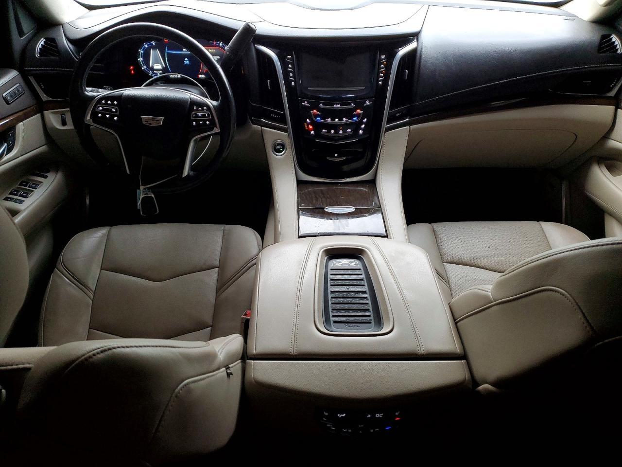 2018 CADILLAC Escalade ESV