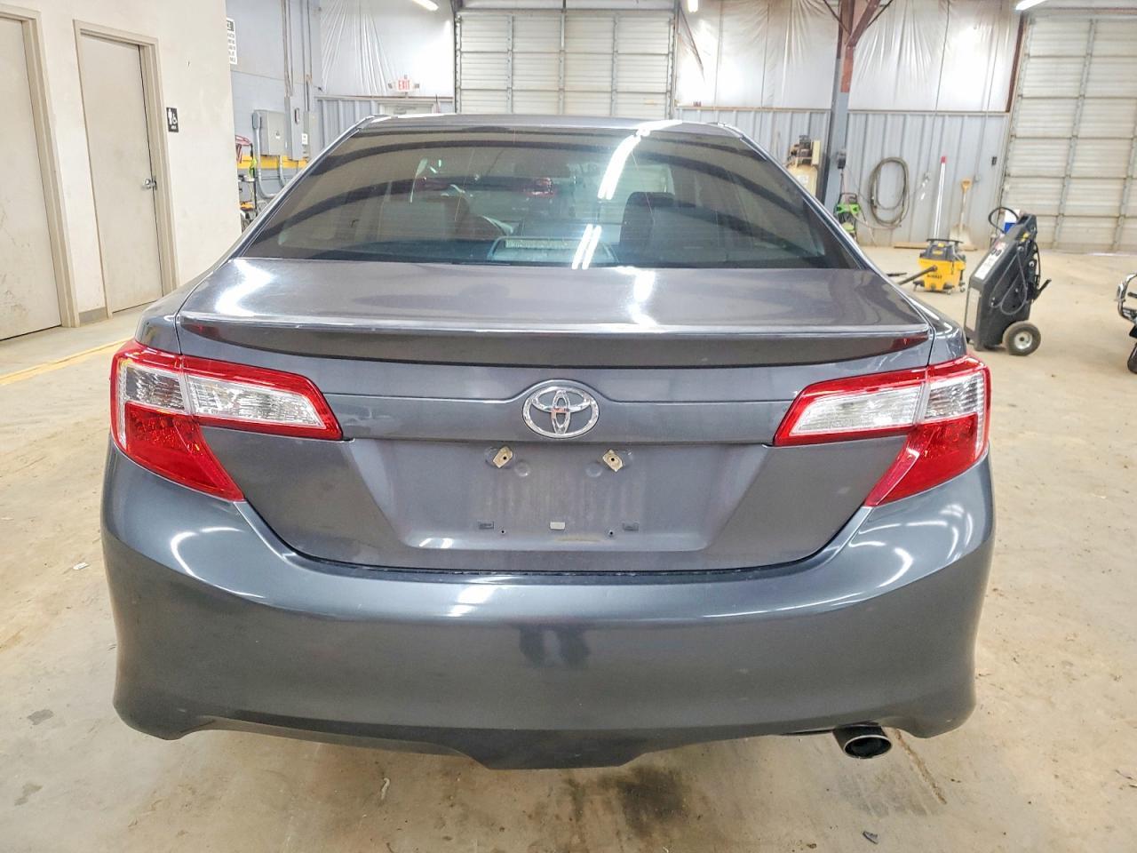 2013 TOYOTA CAMRY