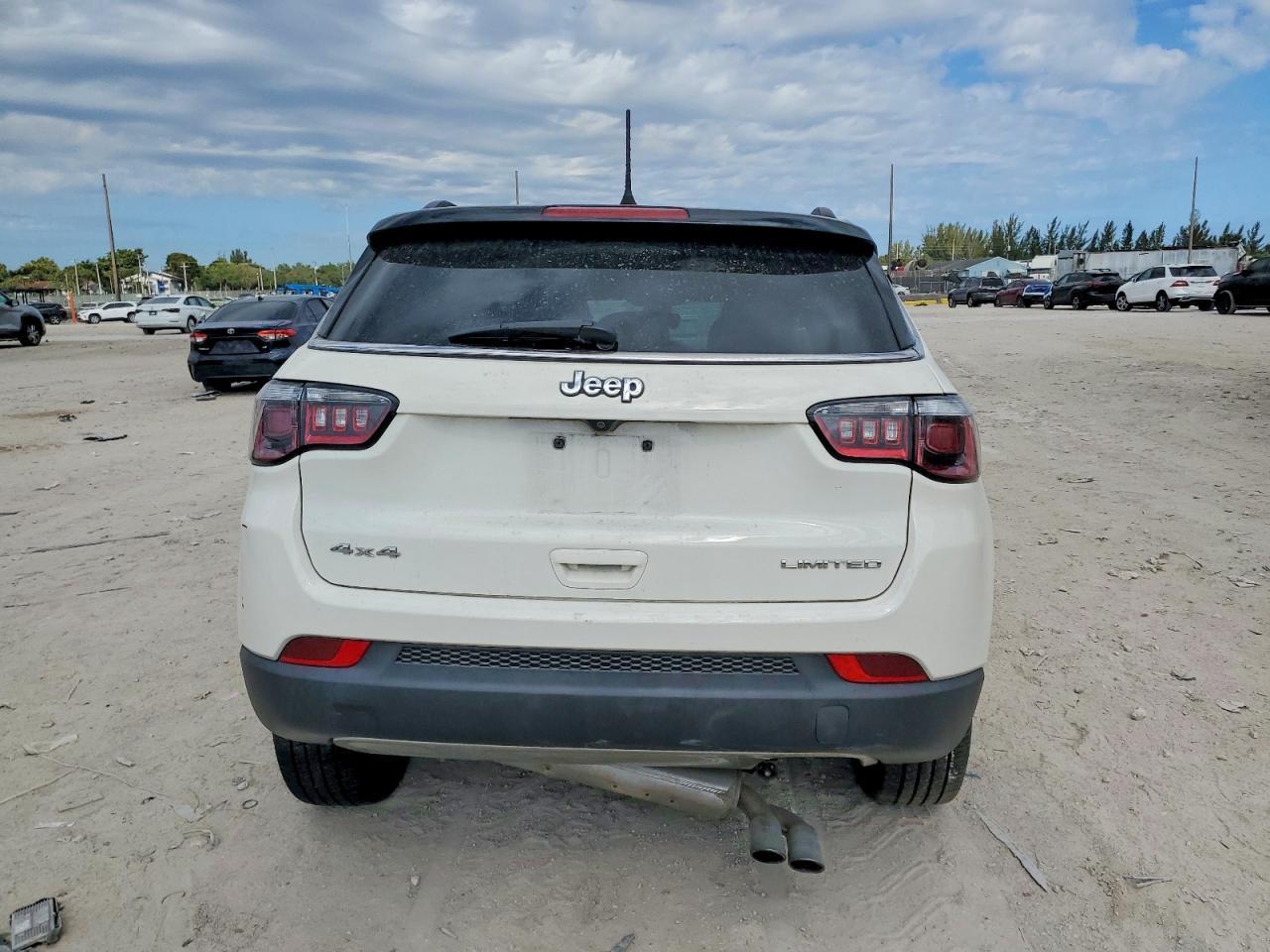 2018 JEEP Compass