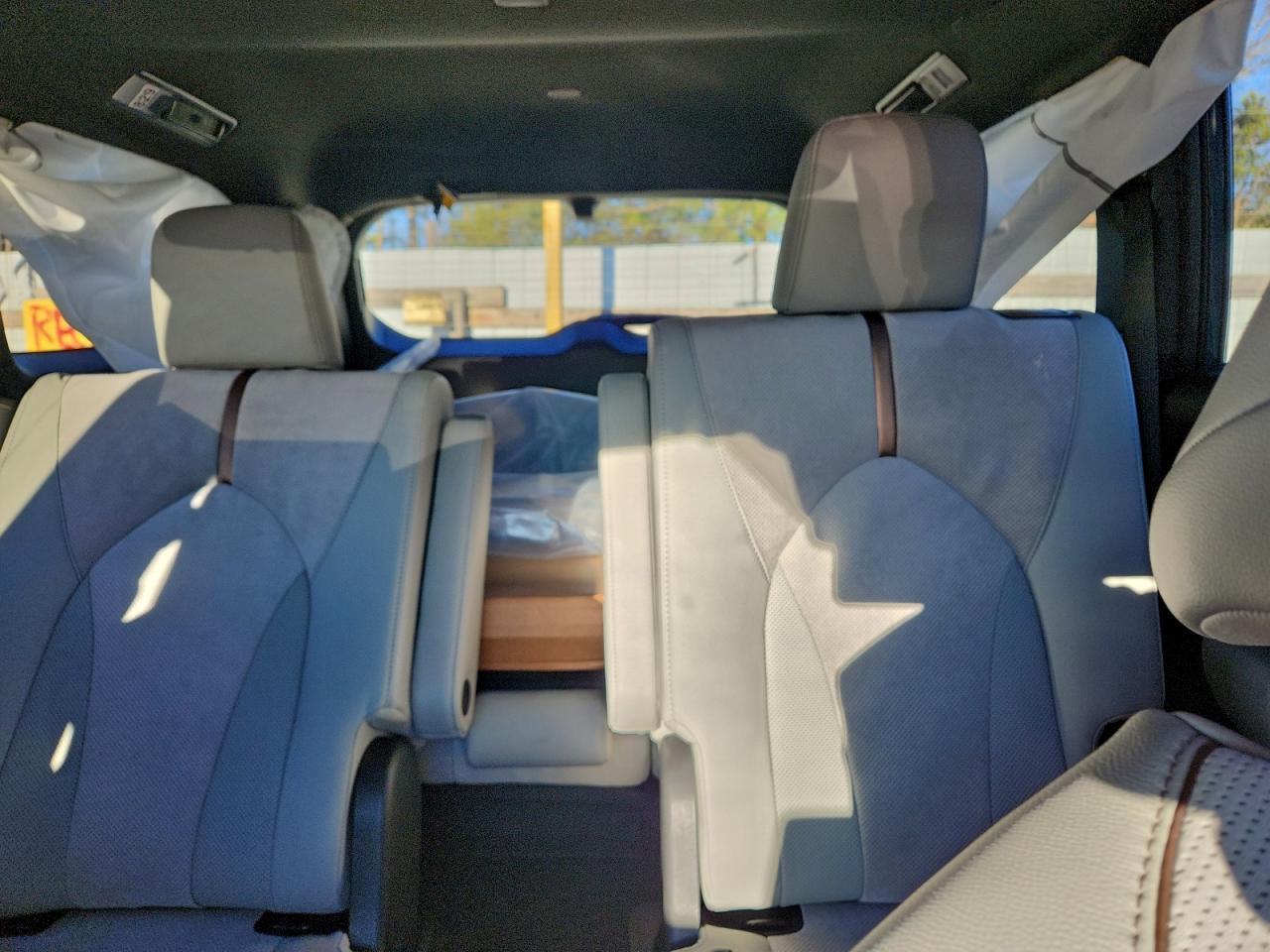 2026 TOYOTA HIGHLANDER