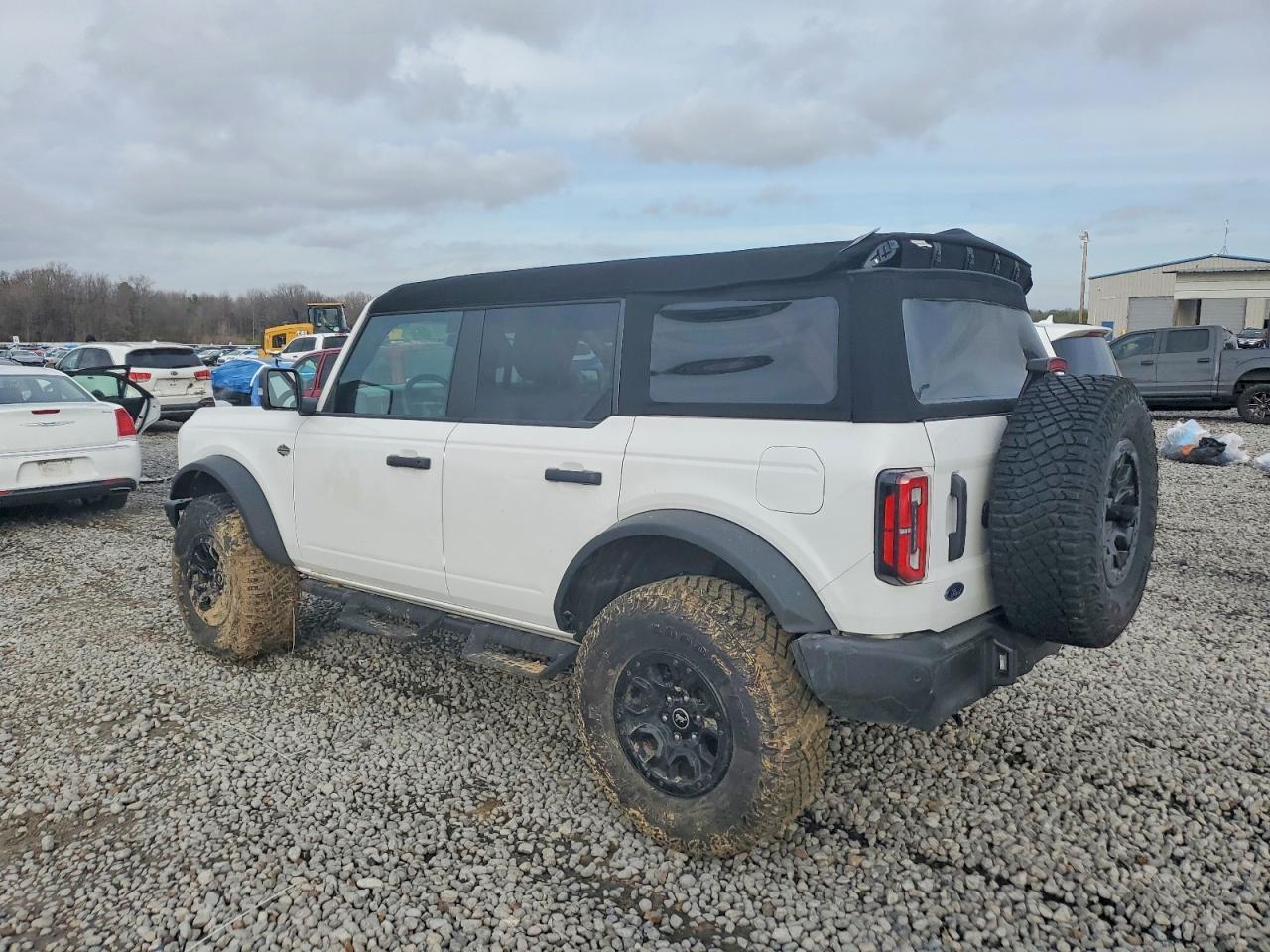 2024 FORD Bronco