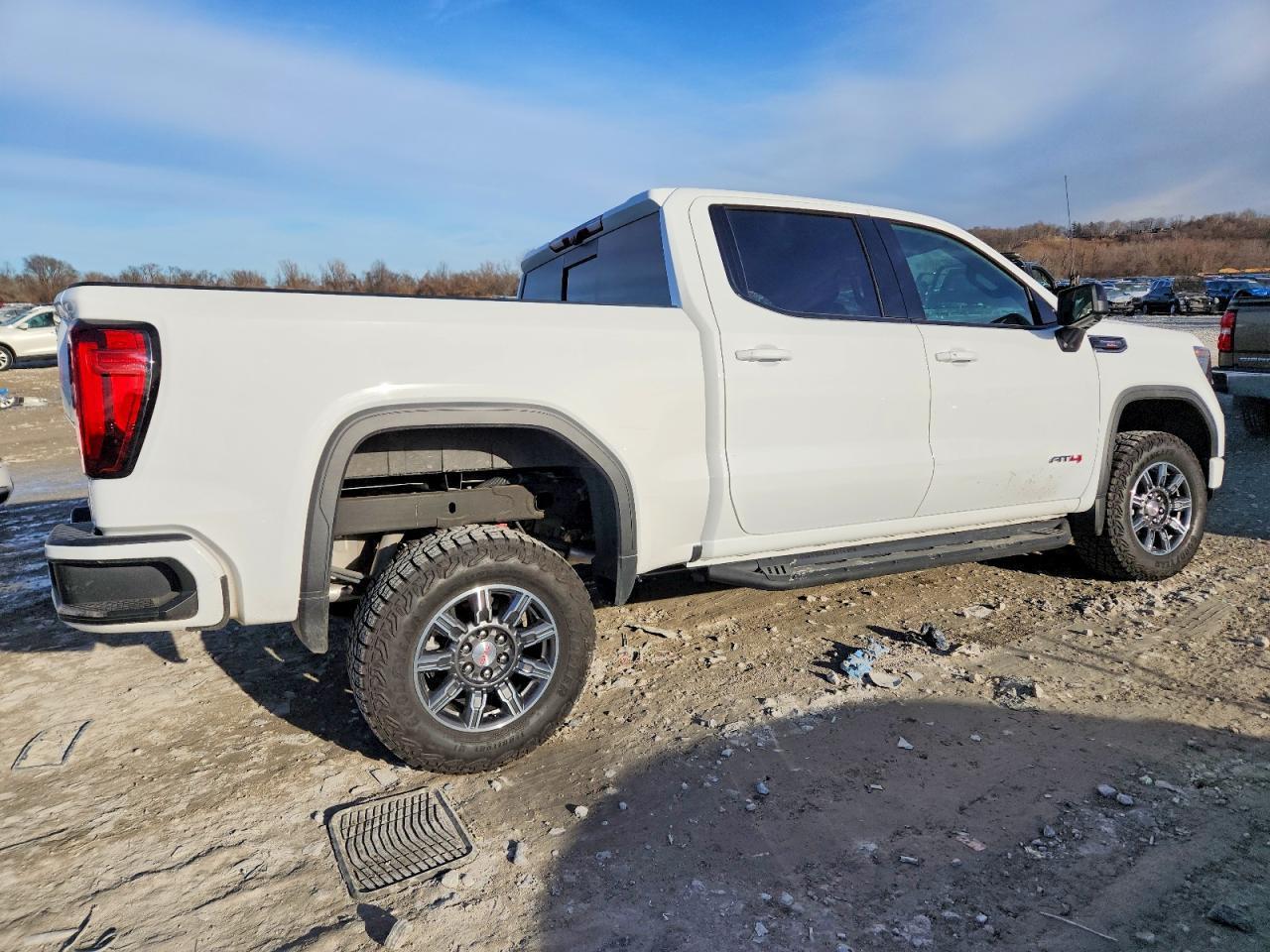 2024 GMC Sierra