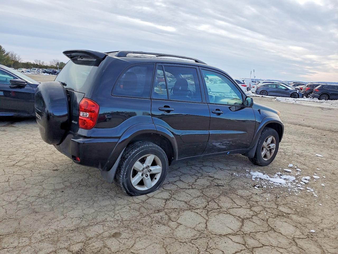 2004 TOYOTA RAV4