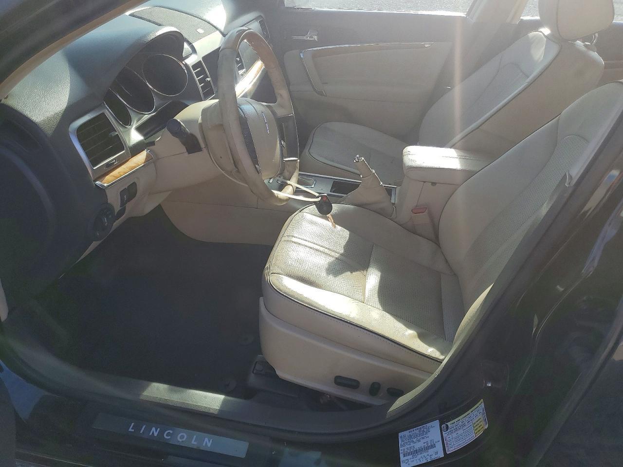 2011 LINCOLN MKZ