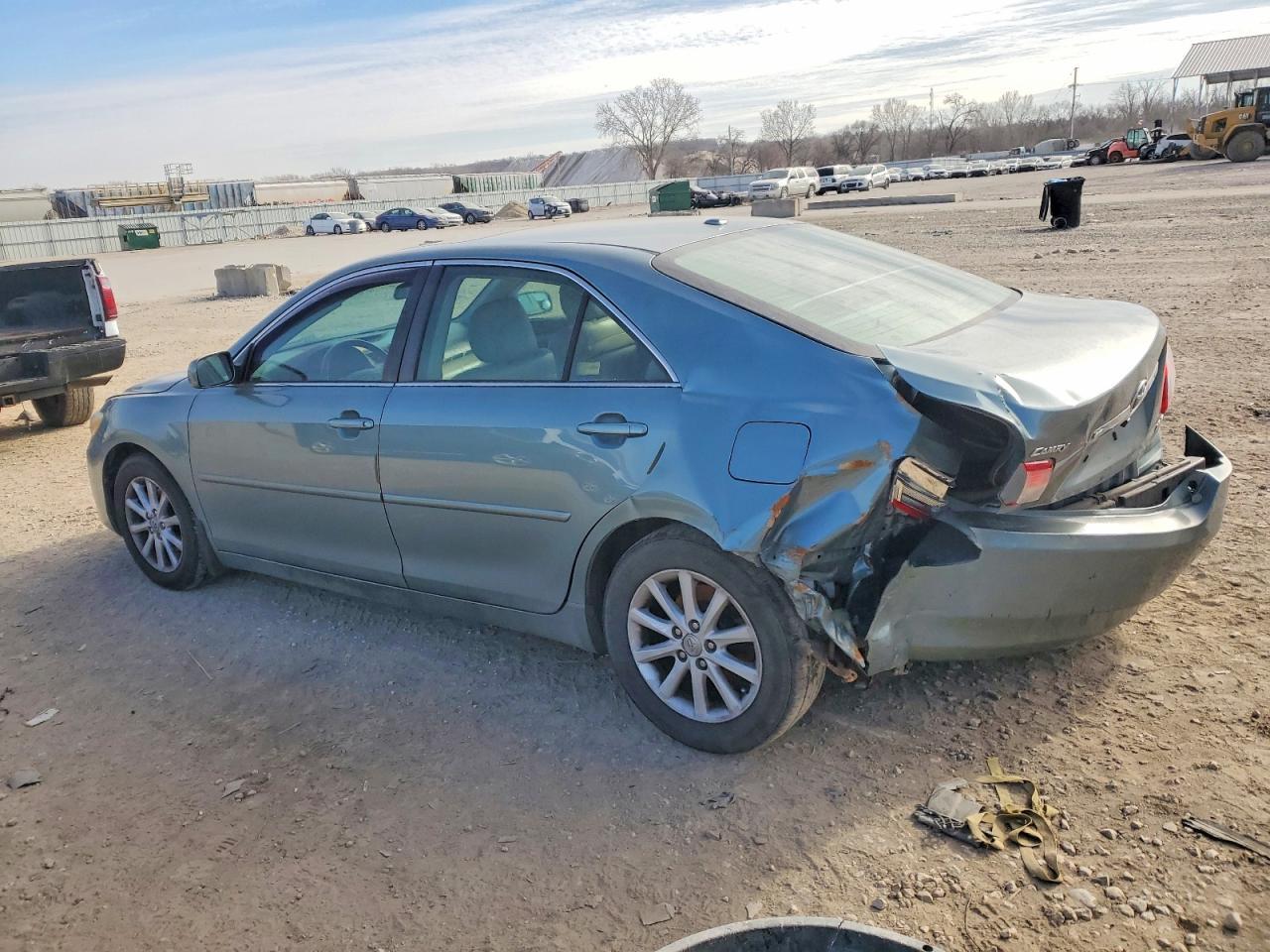 2010 TOYOTA CAMRY