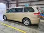 2011 TOYOTA SIENNA