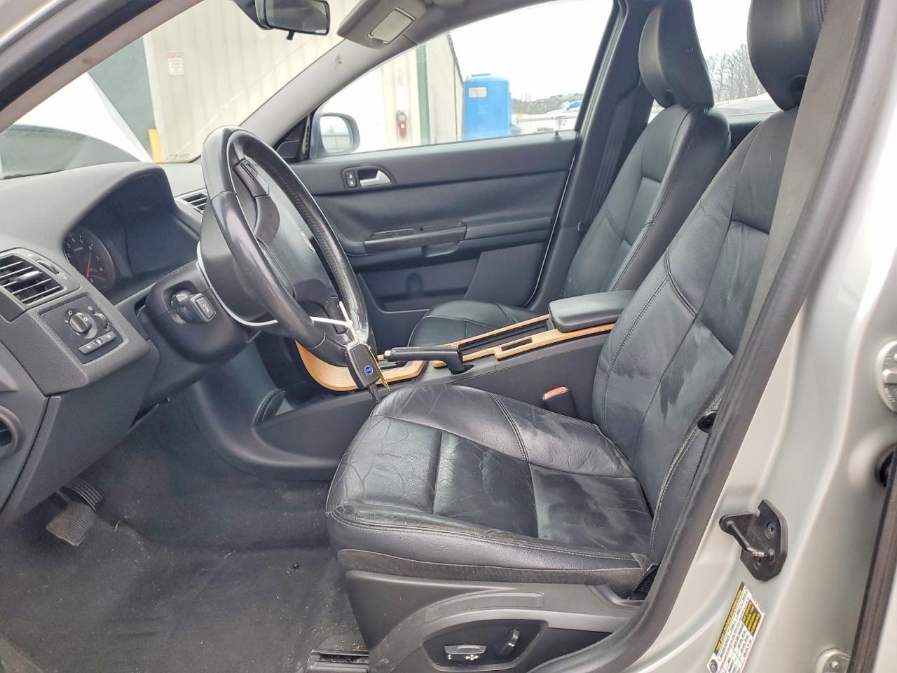 2008 VOLVO V50