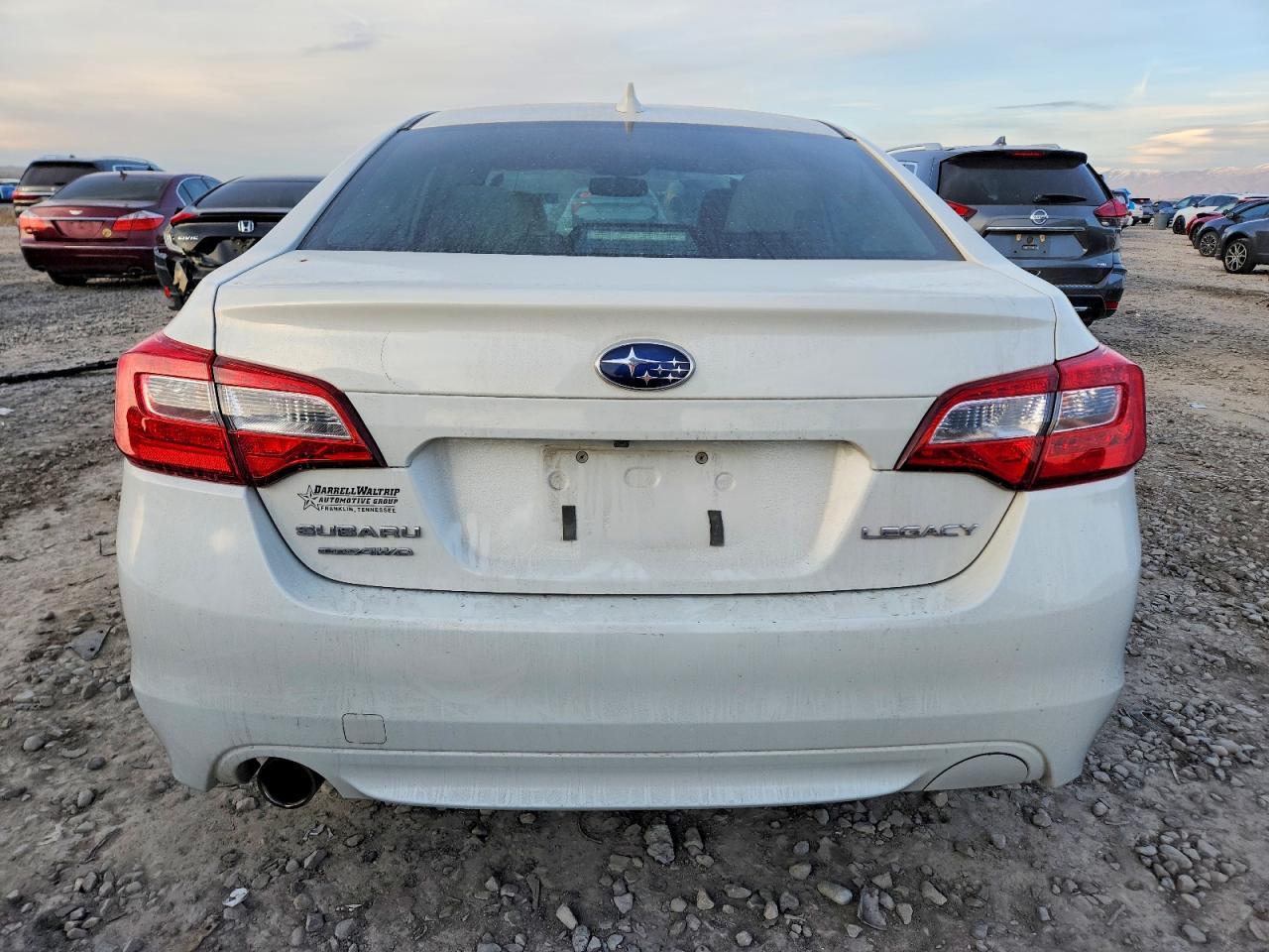 2016 SUBARU Legacy