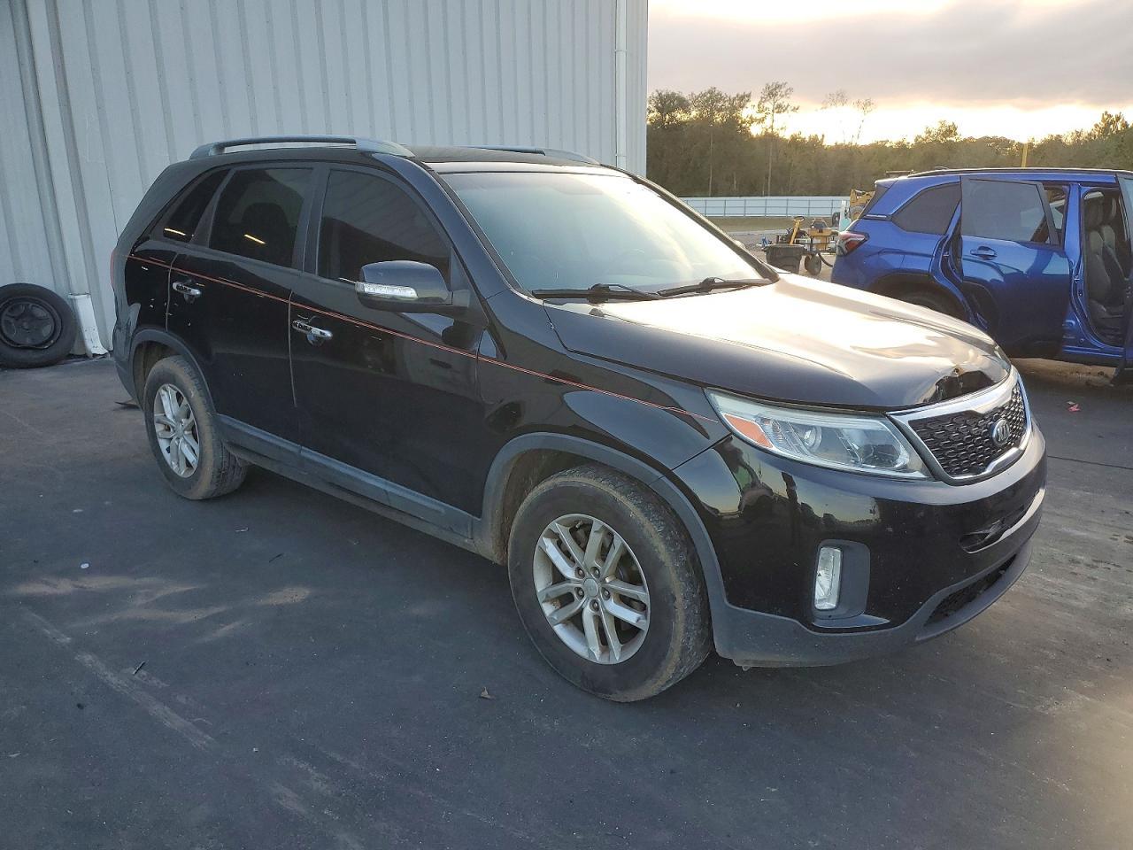 2015 KIA SORENTO