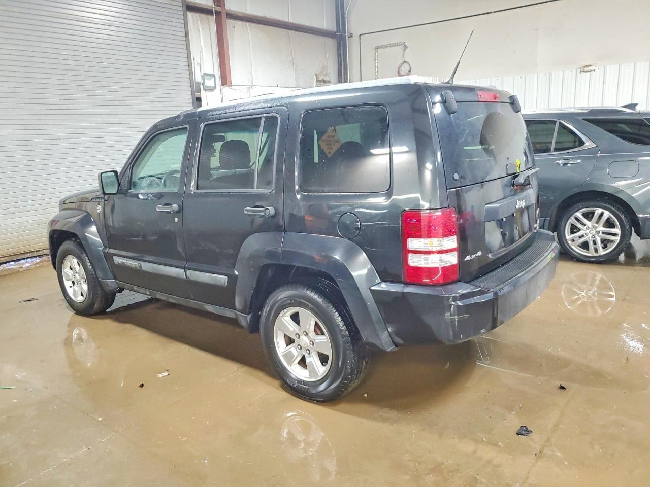 2011 JEEP Liberty