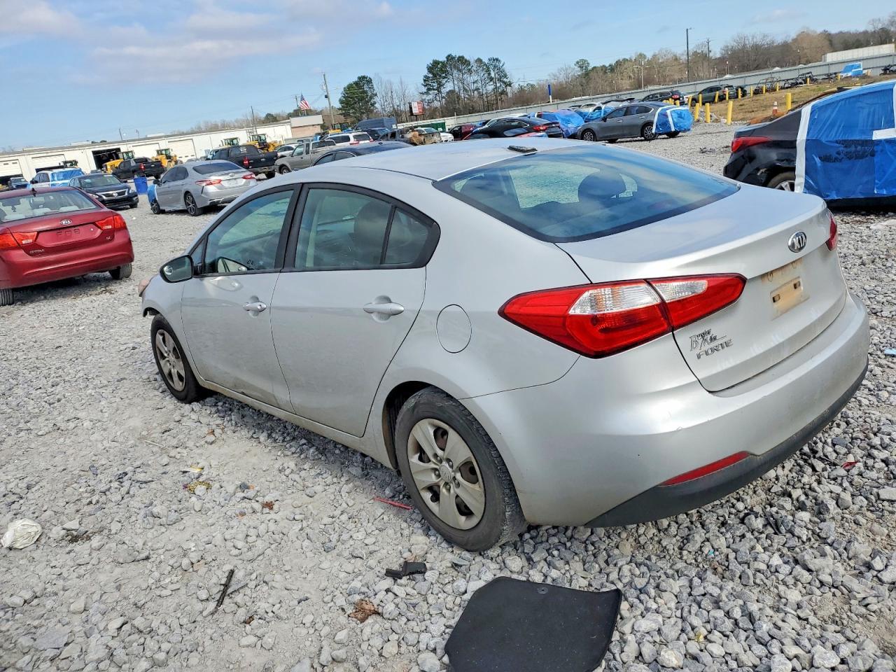 2016 KIA FORTE