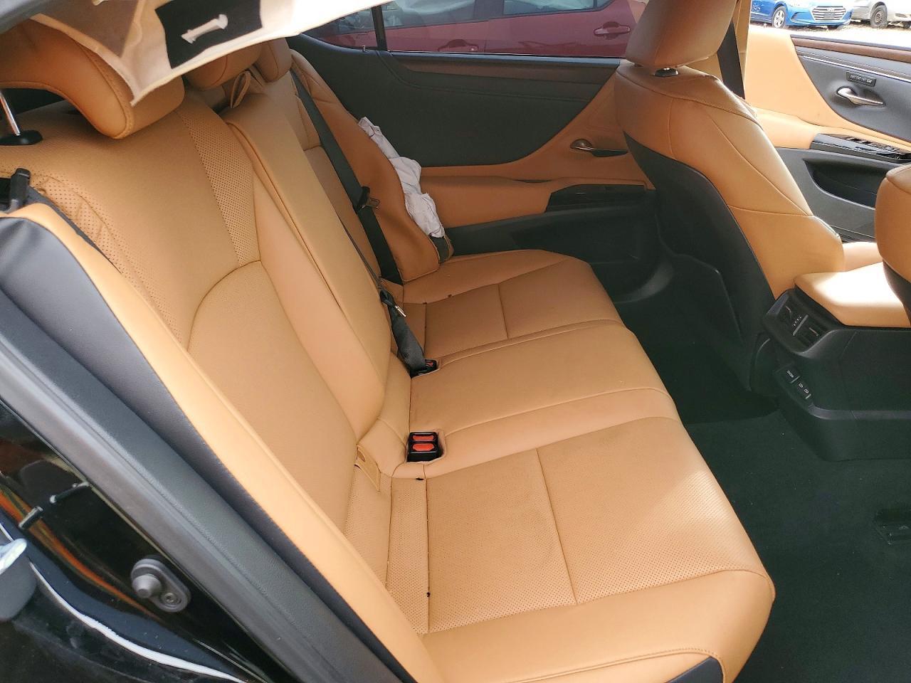 2024 LEXUS ES 300H