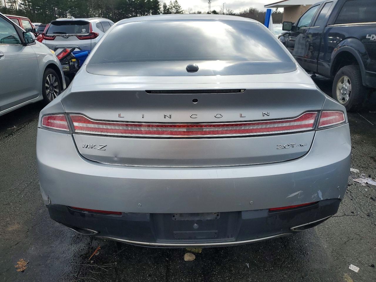 2017 LINCOLN MKZ