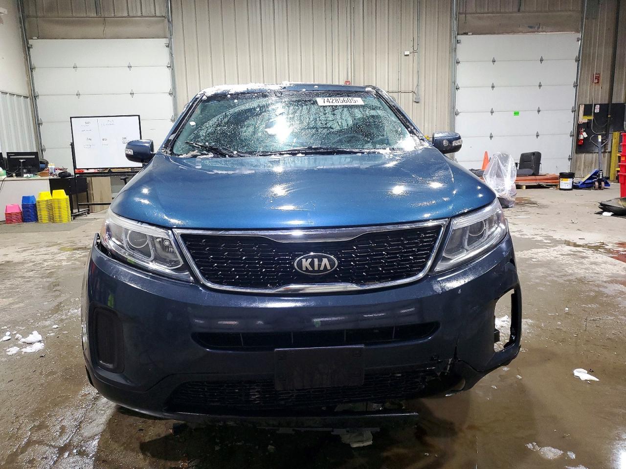2014 KIA SORENTO