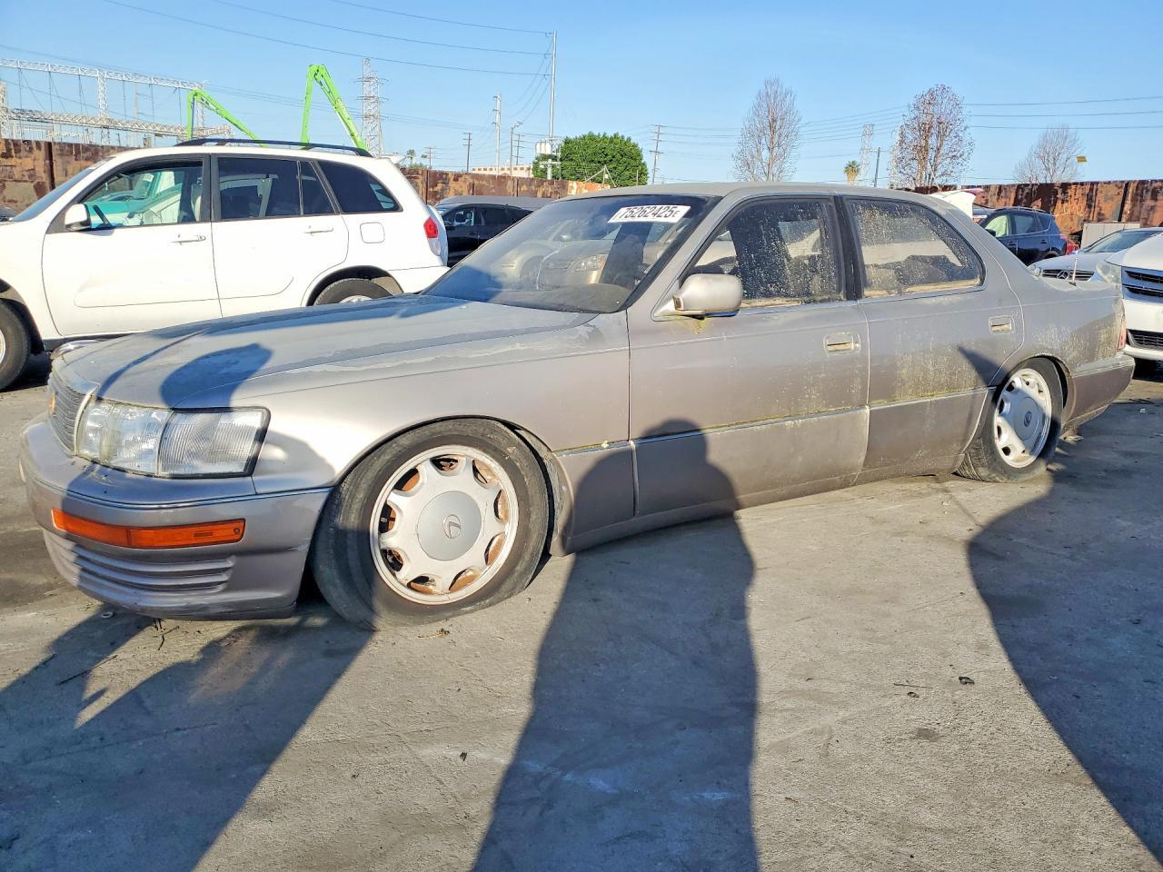 1999 LEXUS Ls 400