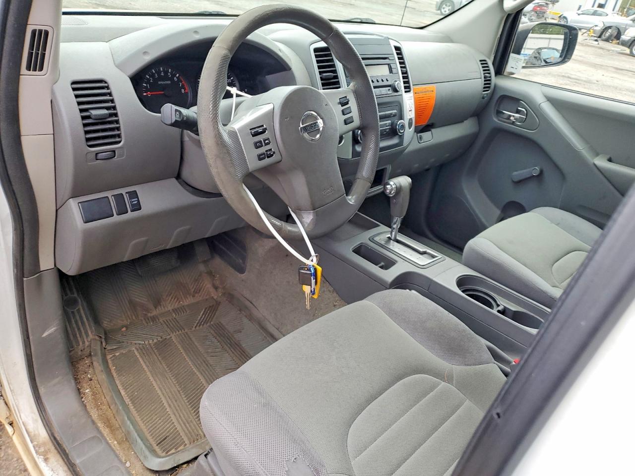 2015 NISSAN Frontier