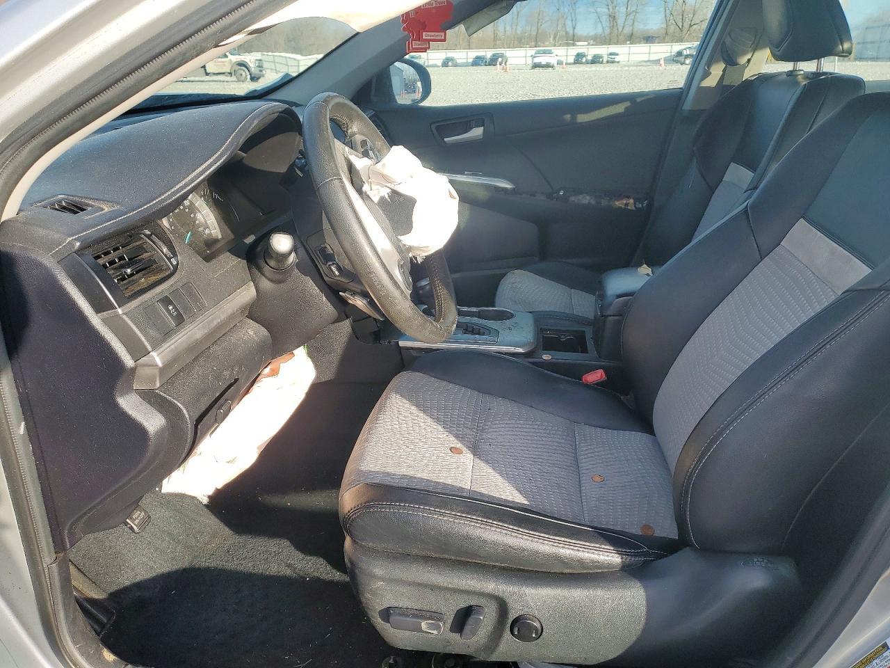 2013 TOYOTA CAMRY