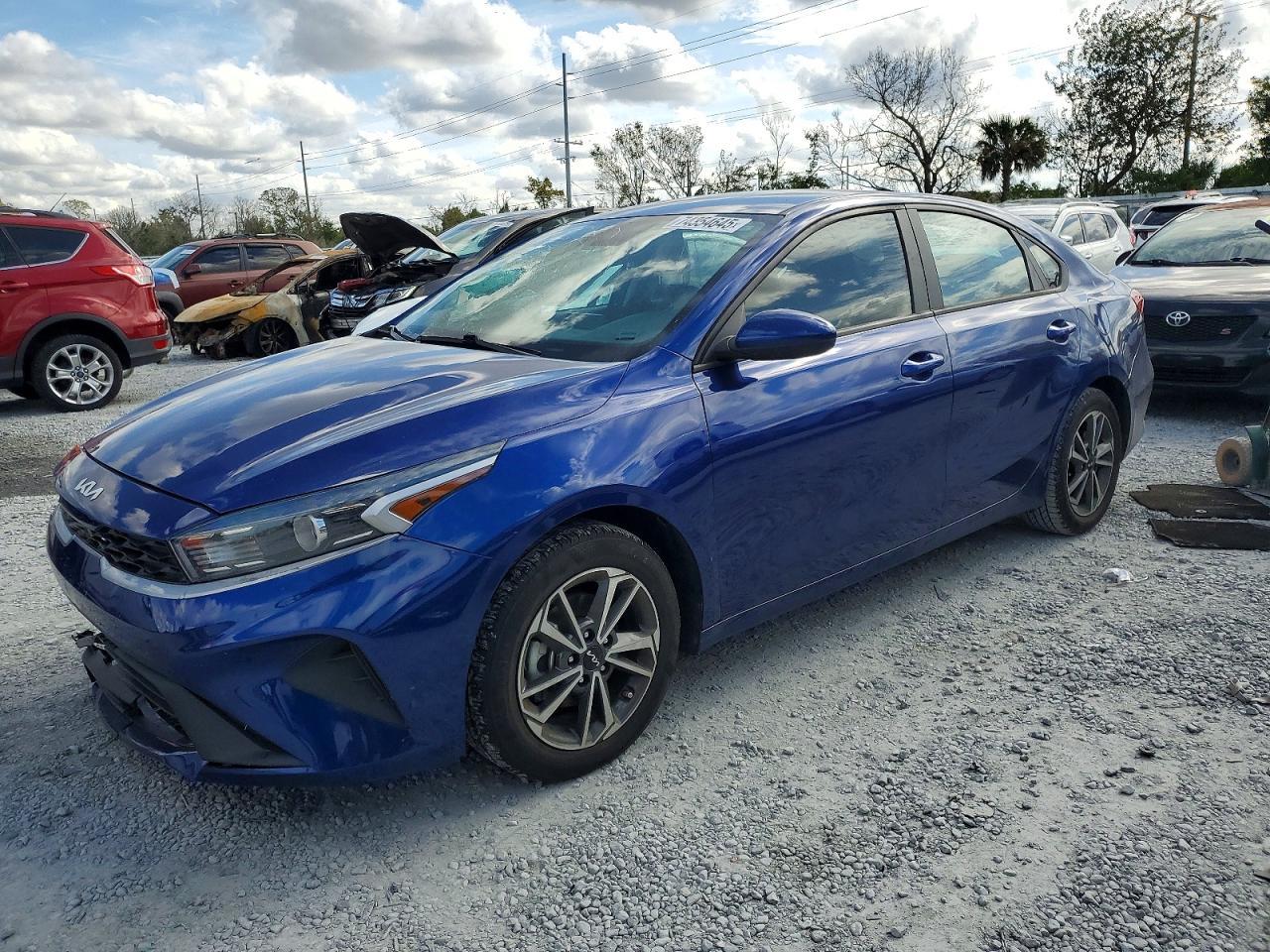2023 KIA FORTE