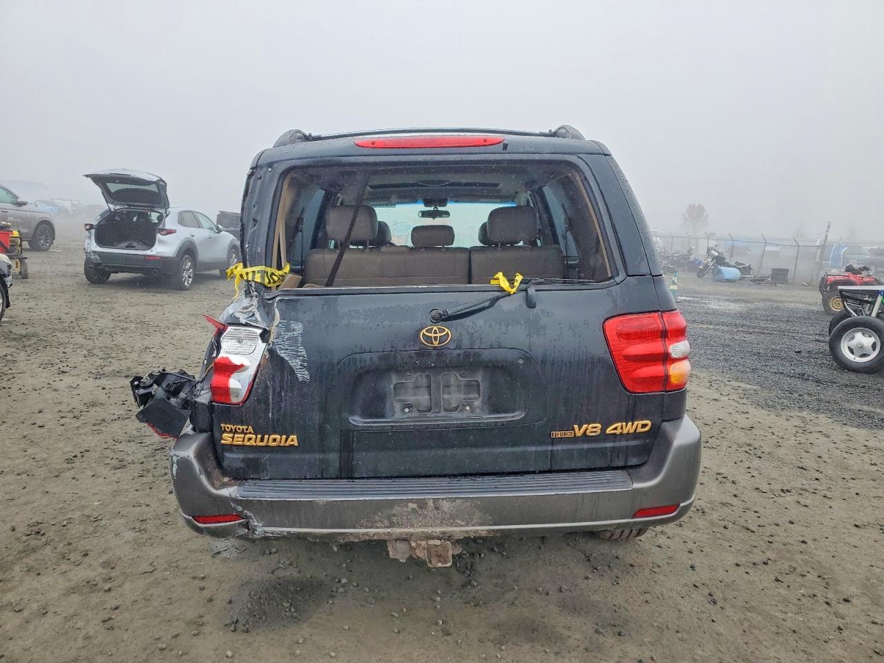 2003 TOYOTA Sequoia
