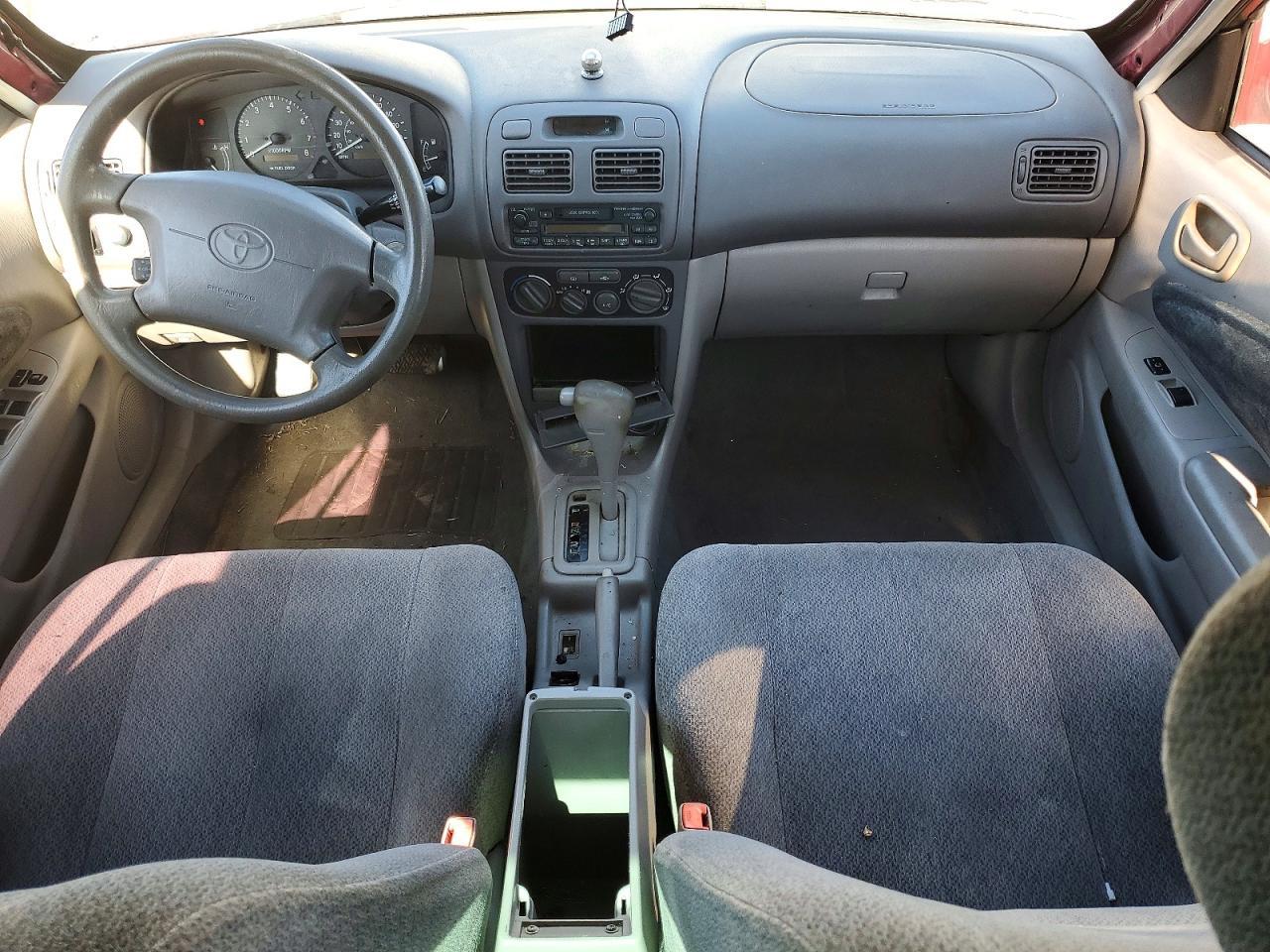 2001 TOYOTA COROLLA