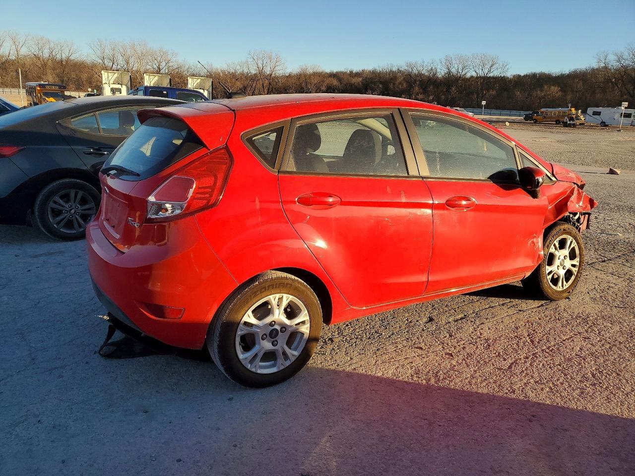 2015 FORD Fiesta