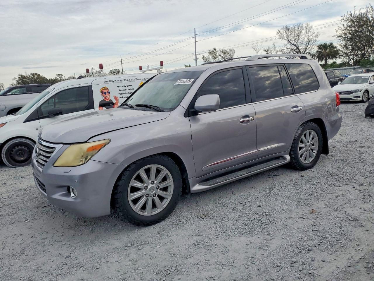 2010 LEXUS LX 570