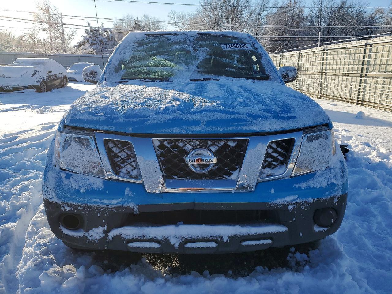 2016 NISSAN Frontier