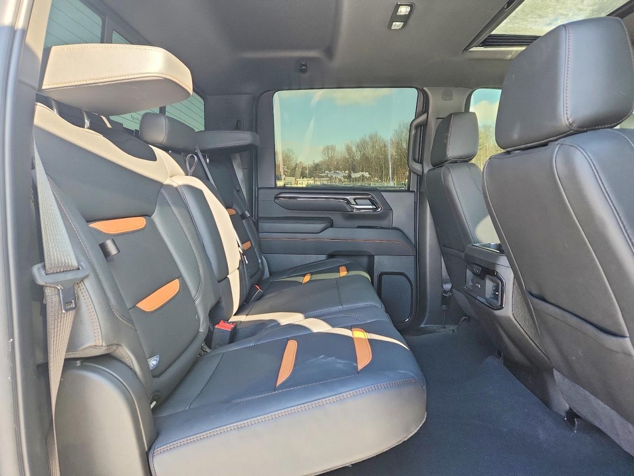 2025 GMC Sierra