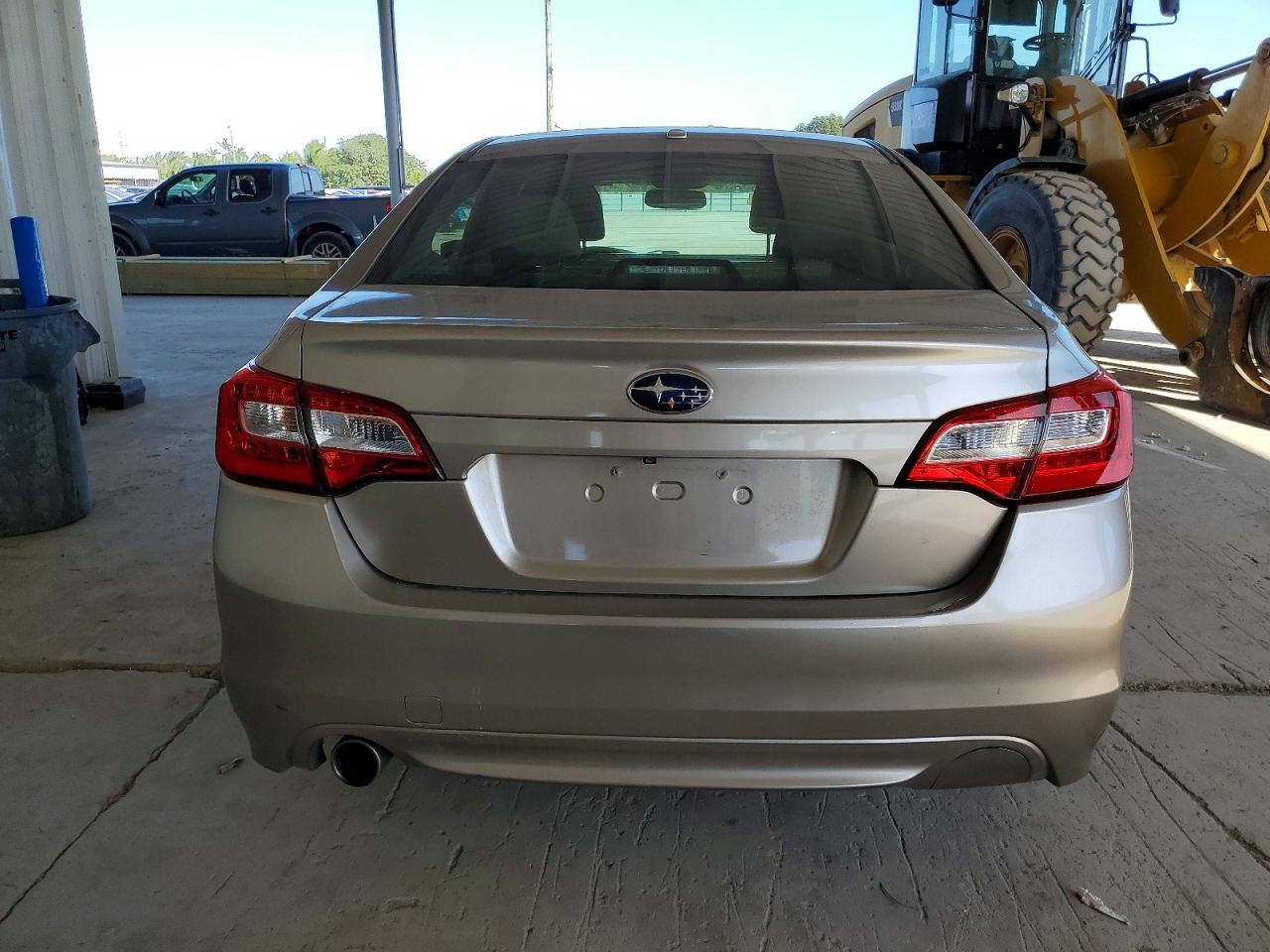 2015 SUBARU Legacy