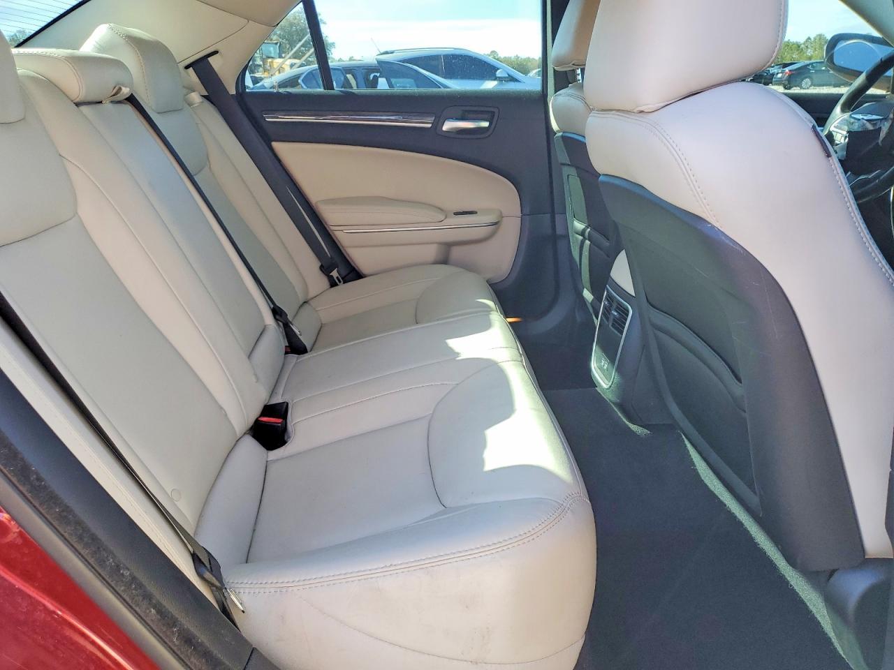 2018 CHRYSLER 300
