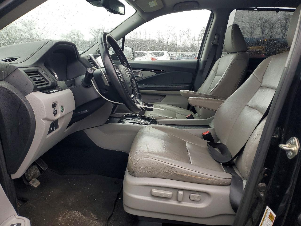 2016 HONDA PILOT